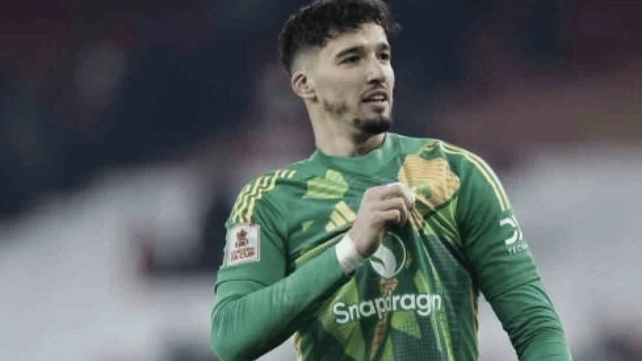 Foto - Ve Altay Bayındır "Buraya kadar" dedi! İngiltere'de bir devir resmen kapanıyor ve Tüpraş ayağa kalkıyor!