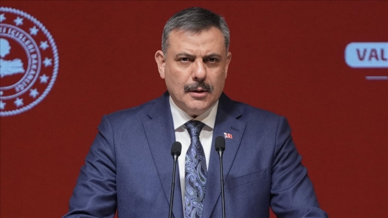 Foto - Ve Dolunay devreye giriyor! Dolandırıcılara kâbusu yaşatacak projeyi Bakan Çiftçi duyurdu: Sadece 18 dakika içinde...