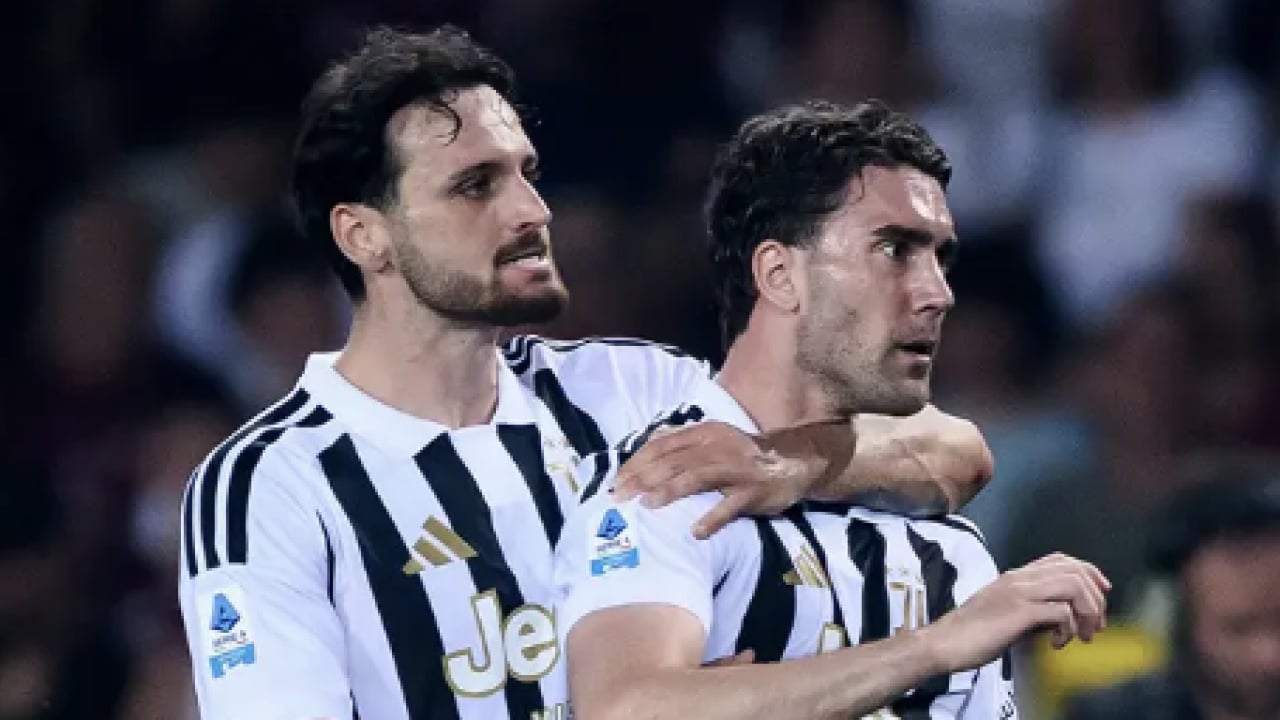 Foto - Ve Dusan Vlahovic Türkiye'de! Beşiktaş'ta Serdal Adalı devreye girdi! Büyük bomba patladı patlayacak