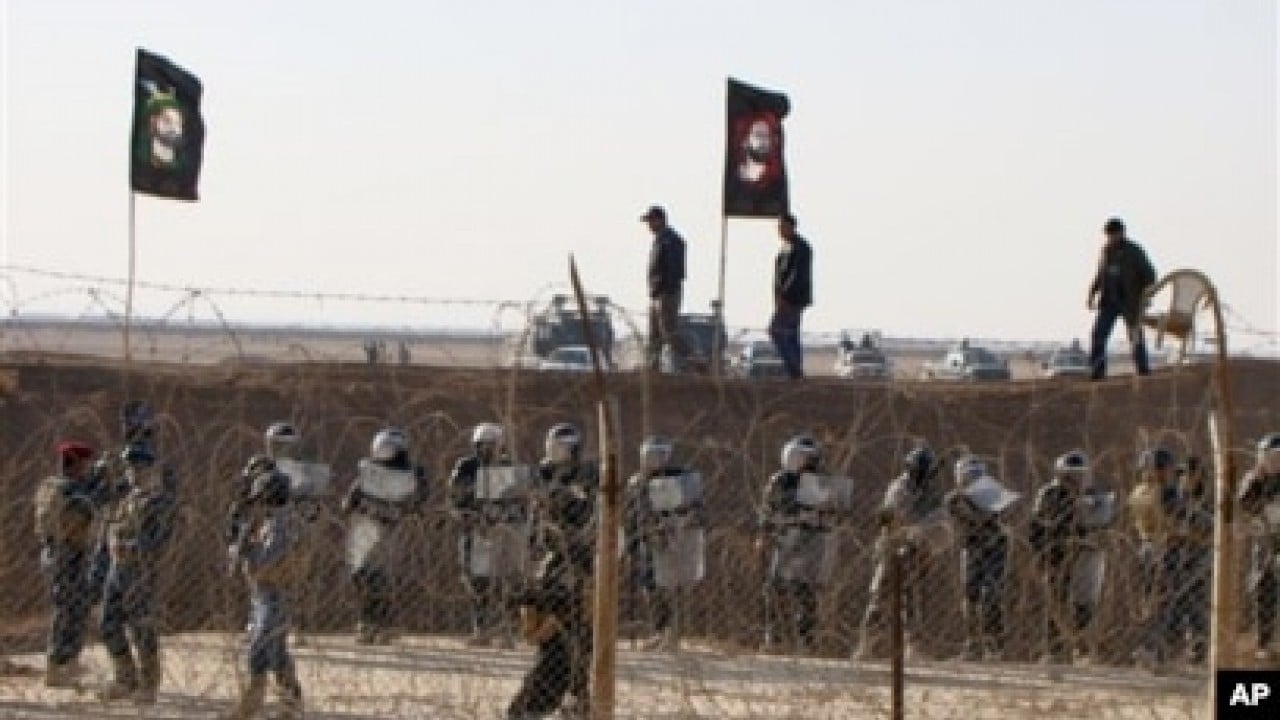 Foto - Ve sonunda korkulan oldu! İran’ın dinî lideri Hamaney’in konutunda silah sesleri: ABD’den önce tetiğe bastılar