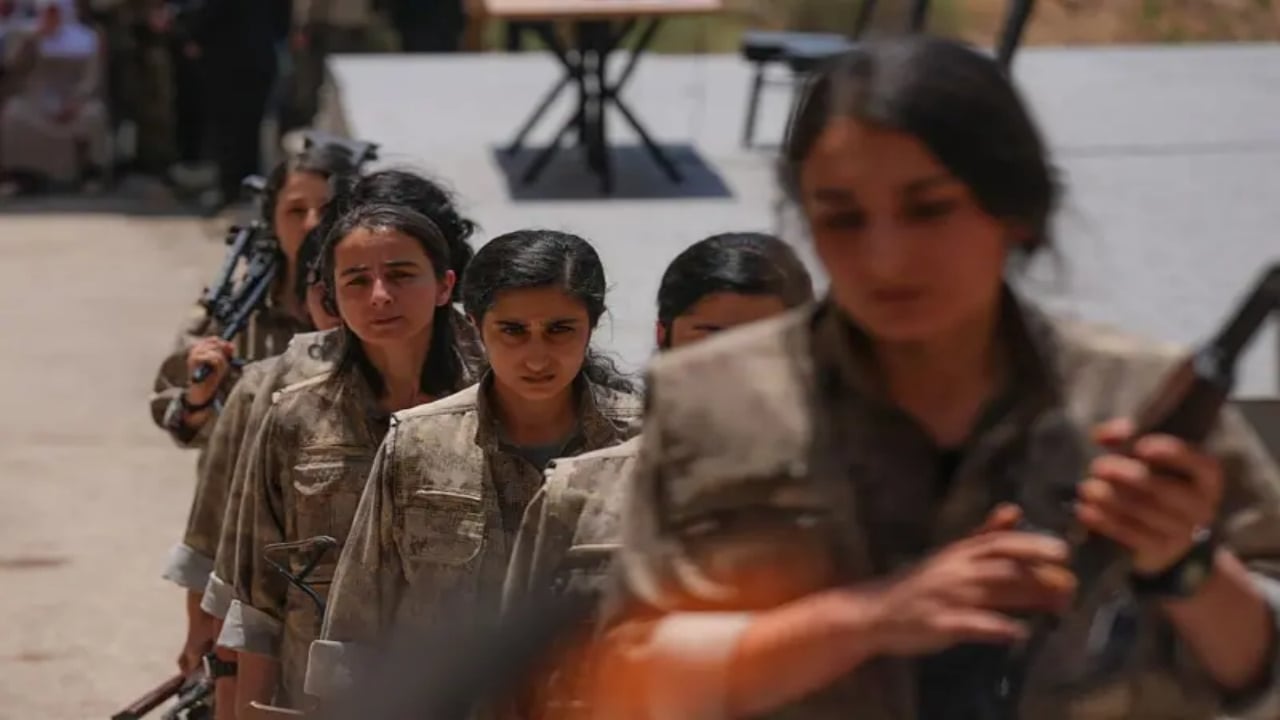 Foto - Ve tüm Türkiye’nin beklediği kritik gün geldi! Abdullah Öcalan, dakikalar sonra açıklayacak