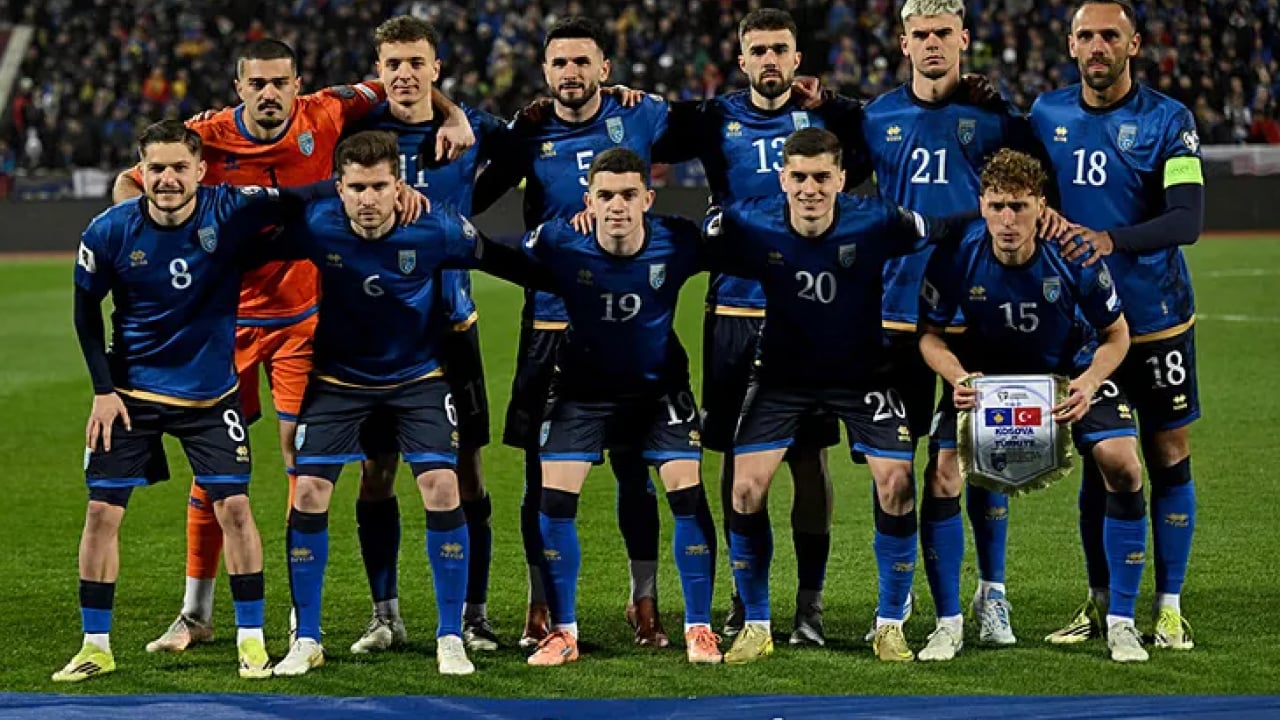 Foto - Vedat Muriqi çileden çıktı! ‘Senden daha vatanseverim'