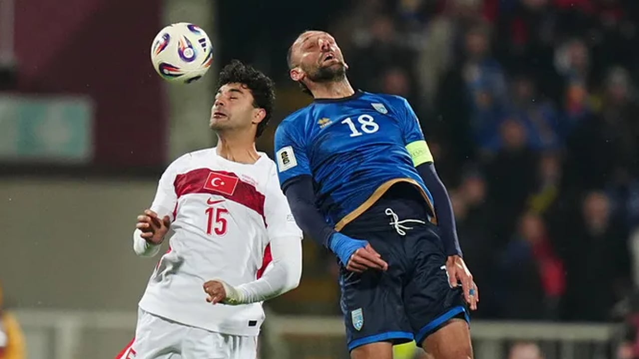Foto - Vedat Muriqi çileden çıktı! ‘Senden daha vatanseverim'