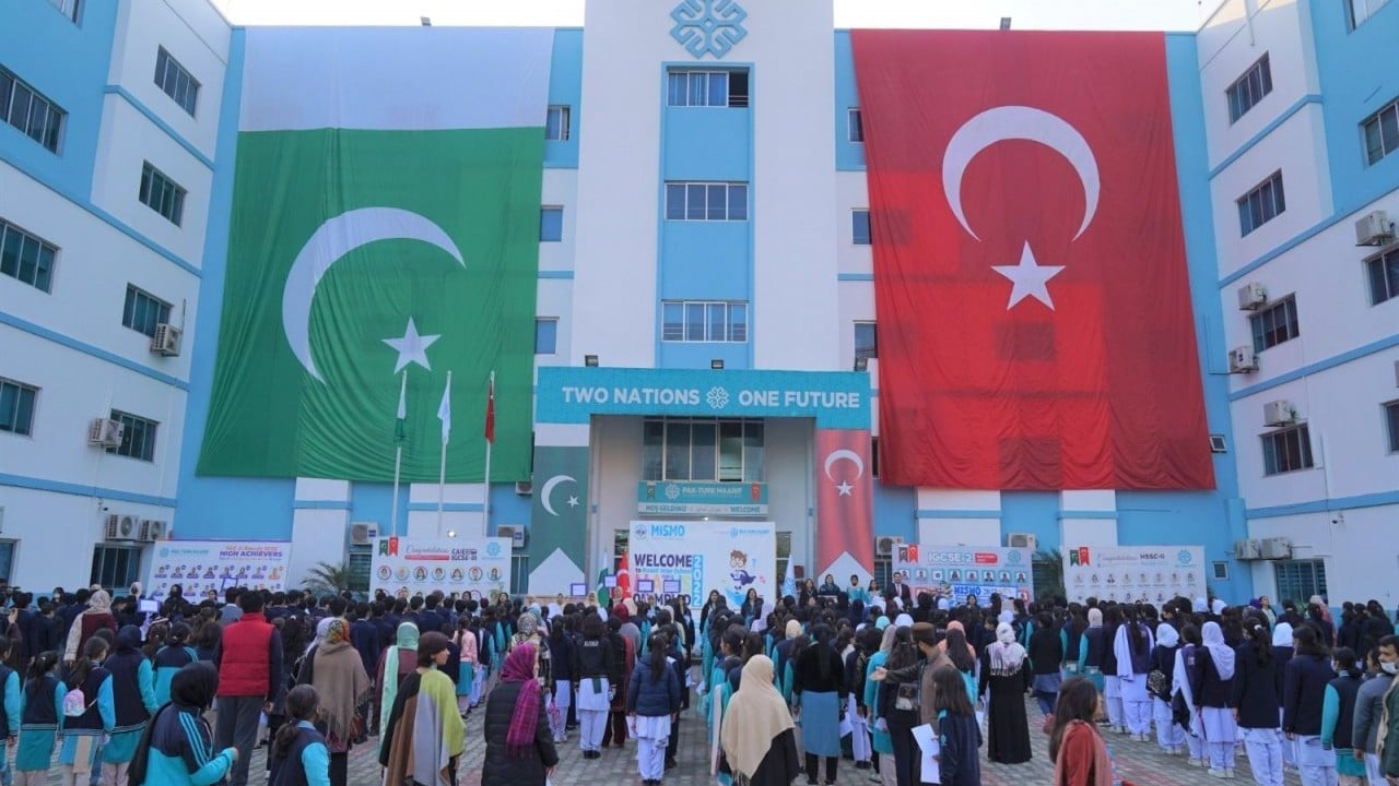 Velilerin gönlü rahat FETÖ’den alınan okullara ilgi çok büyük