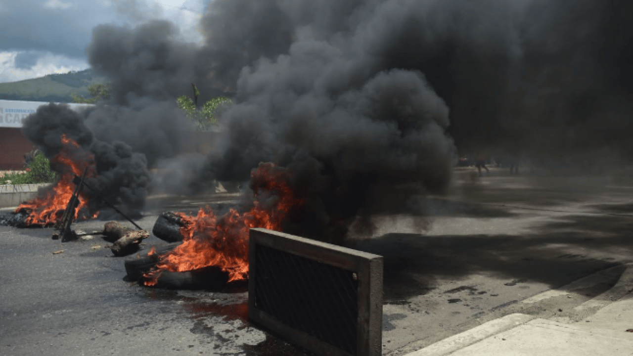 Foto - ABD Venezuella'yı bombalıyor: İlk açıklama geldi!