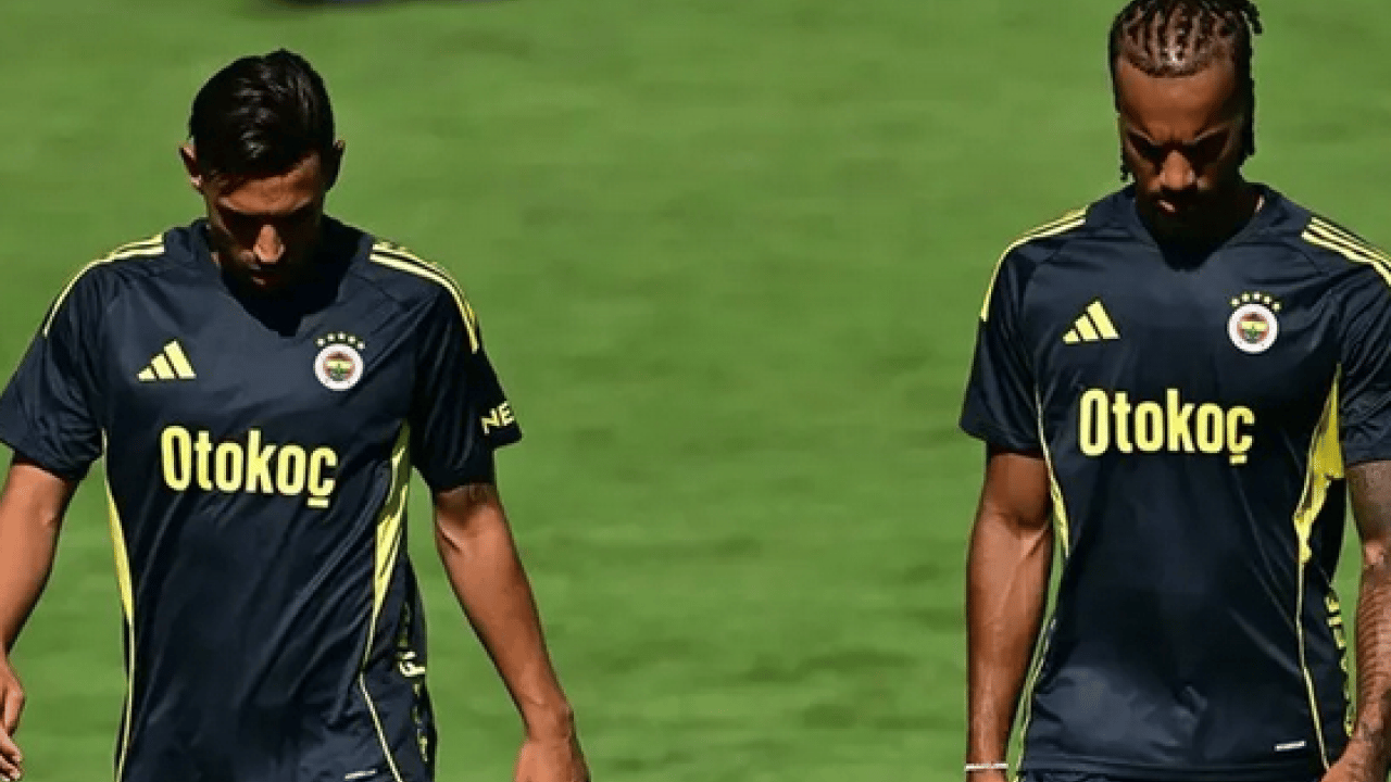 Foto - Verdikleri sözü böyle mi tuttular? Kara kedi işini yaptı ve iki milli oyuncuyu yedi! Peki şimdi?