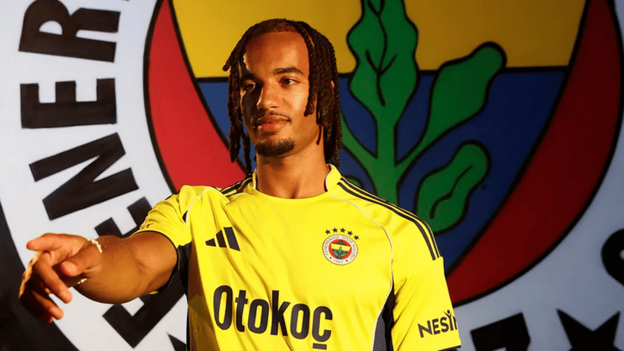 Foto - Verdikleri sözü böyle mi tuttular? Kara kedi işini yaptı ve iki milli oyuncuyu yedi! Peki şimdi?