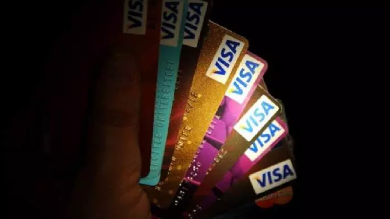 Foto - Verilen süre doldu! Her an mesaj gelebilir!