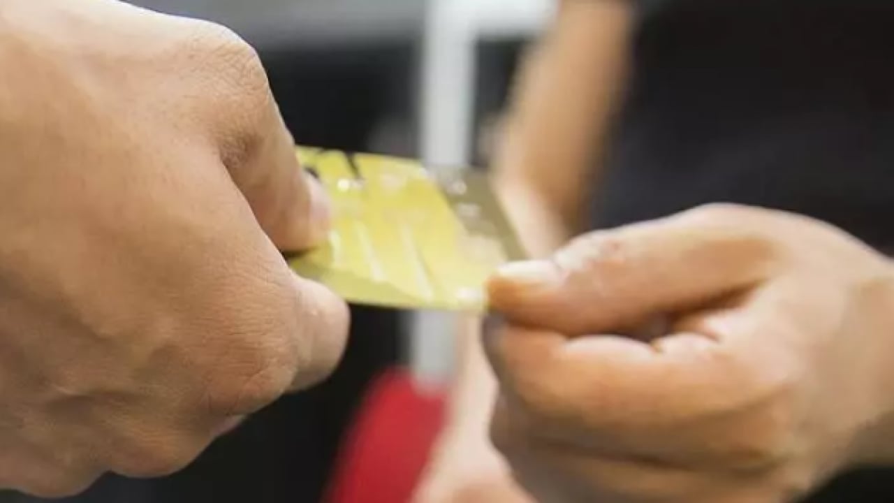 Foto - Verilen süre doldu! Her an mesaj gelebilir!