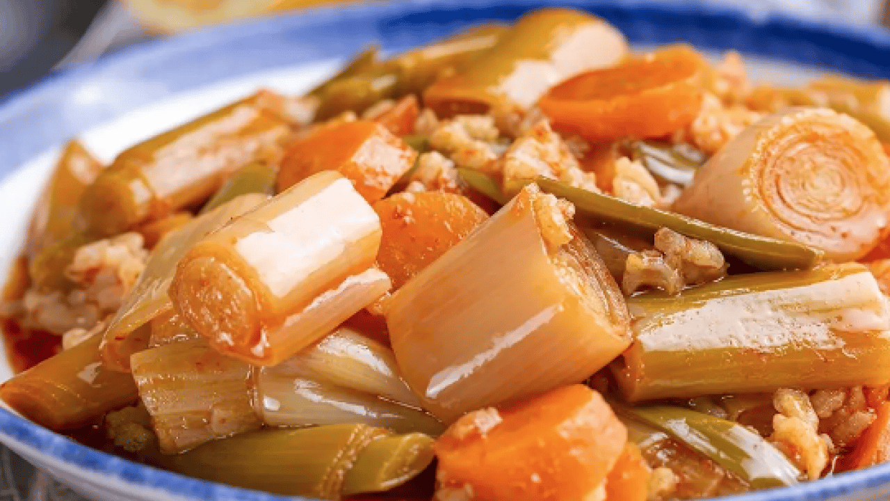 Vitamin kombosu yemek! Siz hiç yediniz mi? 2 değil, 3 değil sayısız vitamin var; En kolay pırasa yemeği! Buna dikkat