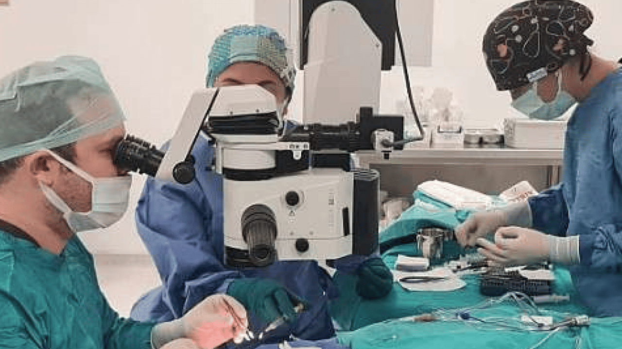 Foto - Vitrektomi ne işe yarar! Retina yırtıkları veya dekolmanı önemli...