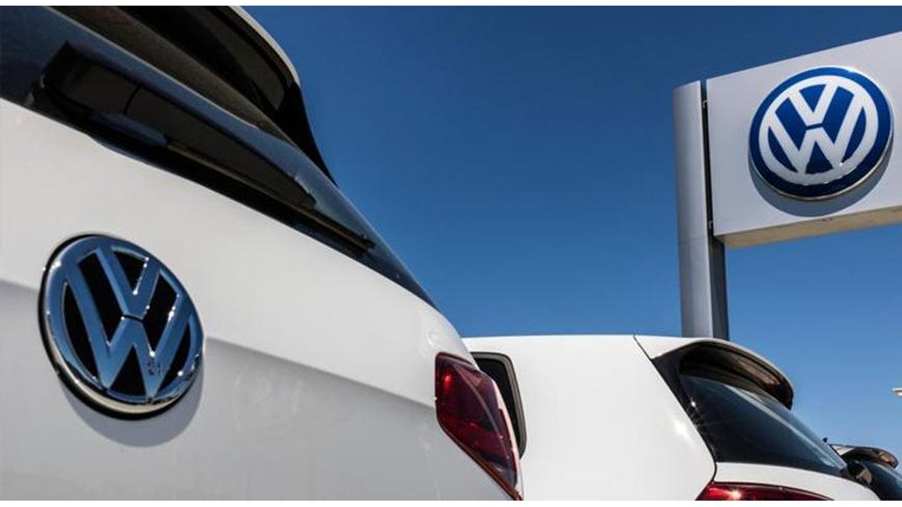 Volkswagen’de tarihi kriz! Dev otomobil markasını sessiz sedasız satışa çıkardılar
