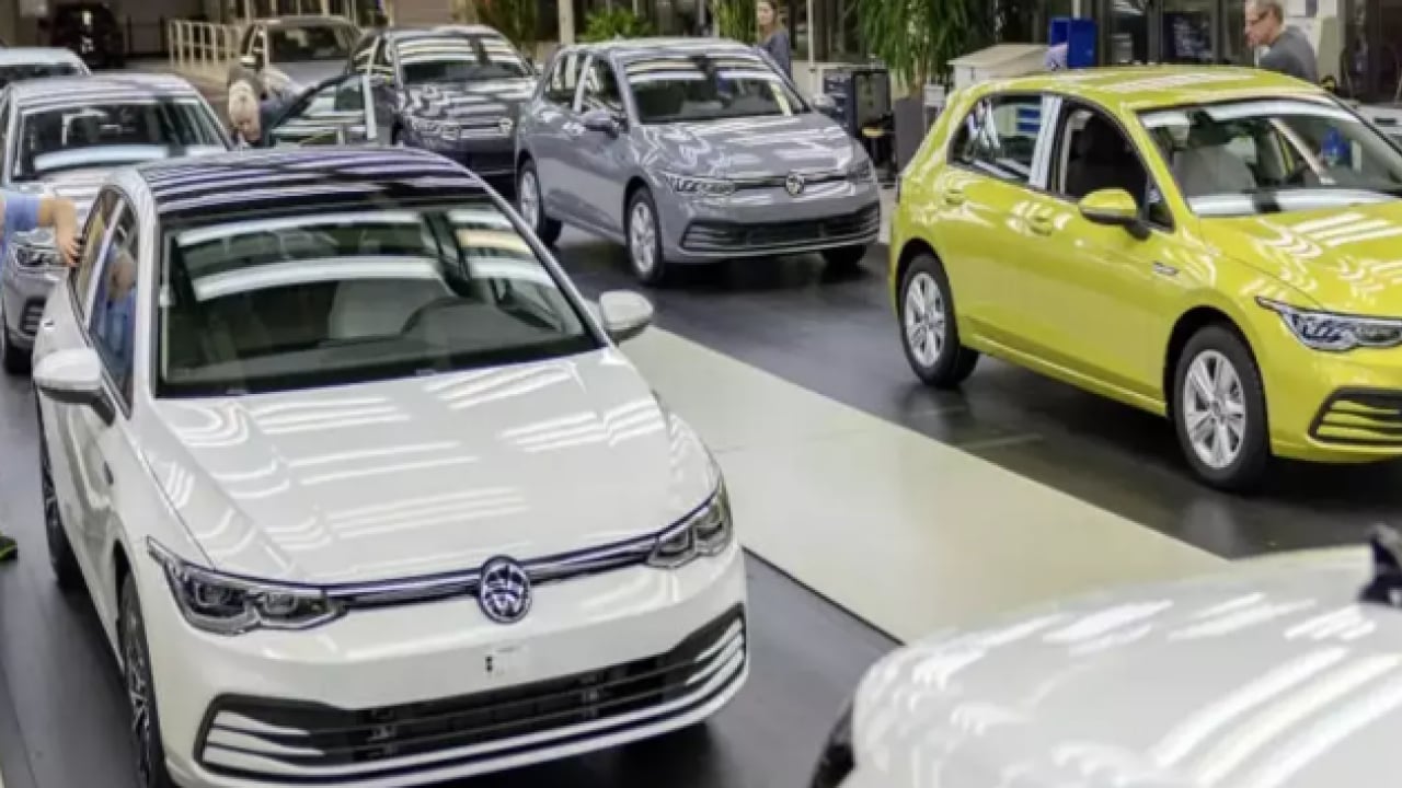 Foto - Volkswagen'in onbinlerce aracında sorun! Apar topar geri çağırdı
