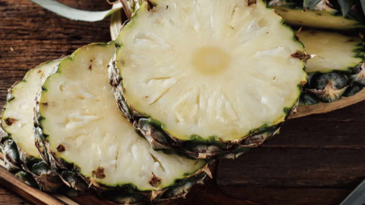 Foto - Bromelainin sinüzit tedavisinde... Ödemsavar meyve: Portakaldan daha fazla C vitamini içeriyor!