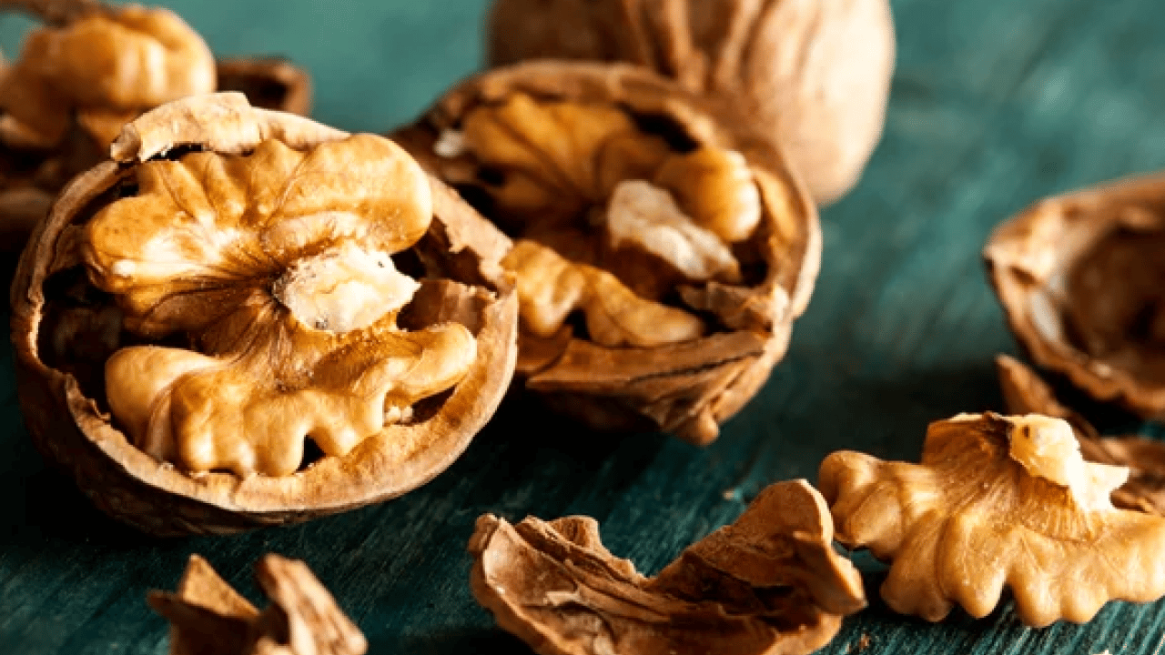 Foto - Vücutta mikroplara karşı deprem etkisi yapan ceviz suyunun faydalarını duyunca şaşıracaksınız...