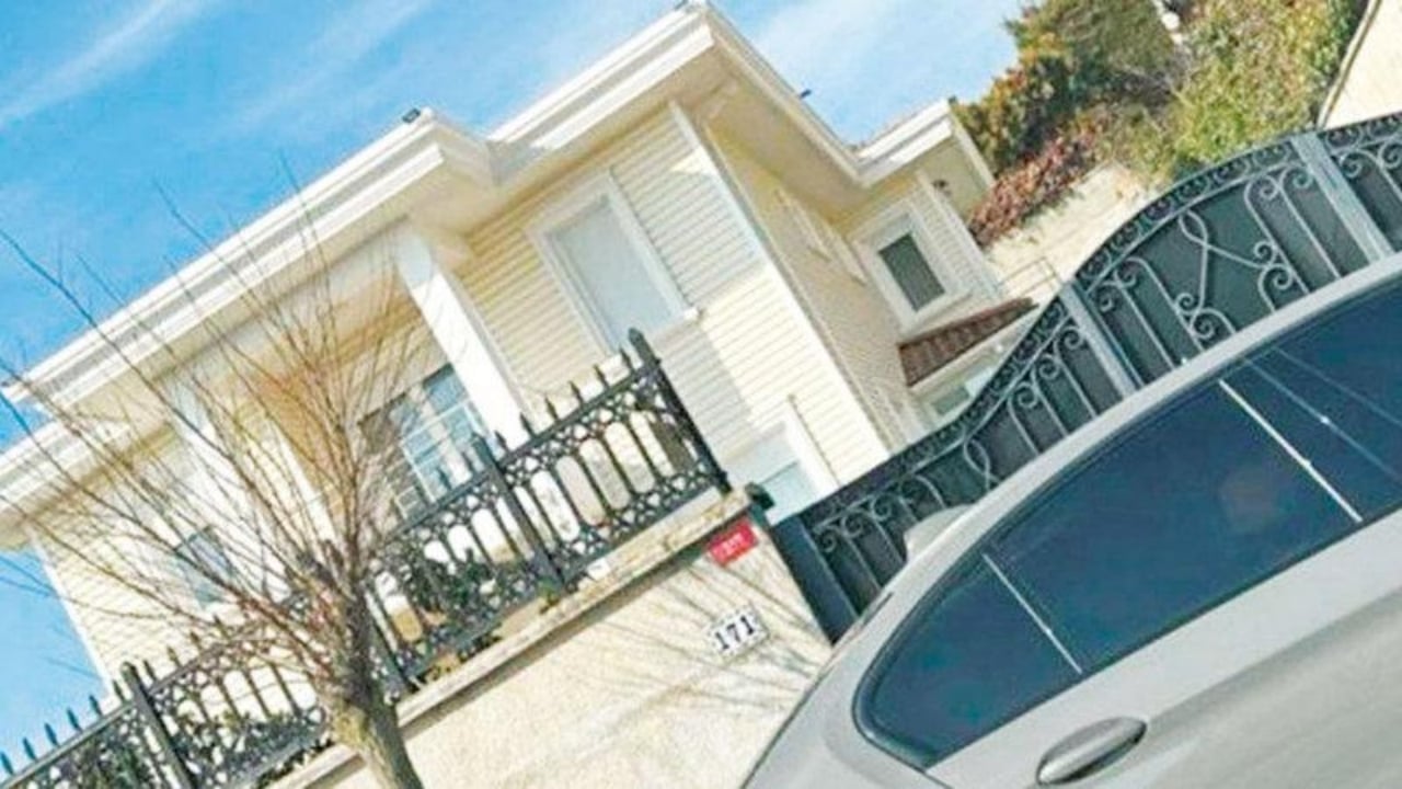 Foto - Vurgunun böylesi görülmedi! İmamoğlu’nun daire başkanı, rüşvete üç kere böyle takla attırmış