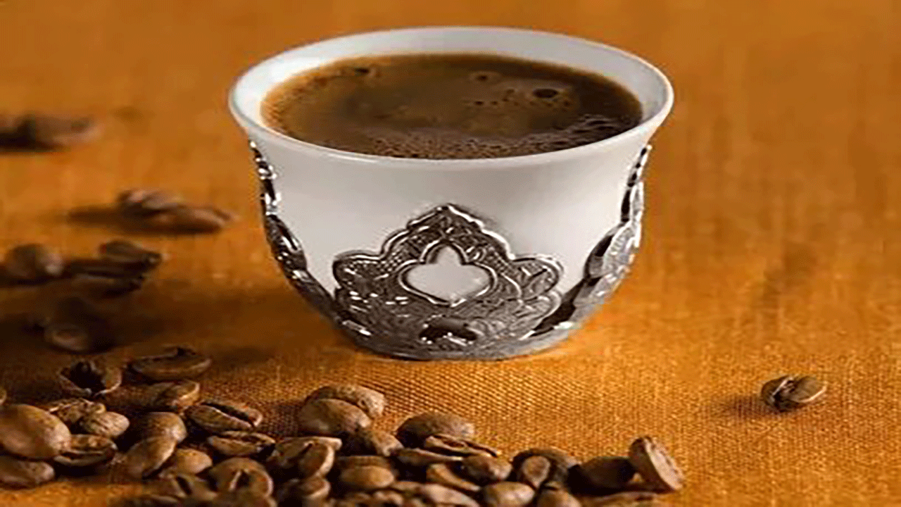 Foto - Yağ yakımını ikiye katlıyor! Sabah içilen kahvenin içine bir tutam eklemek metabolizmayı roketliyor!