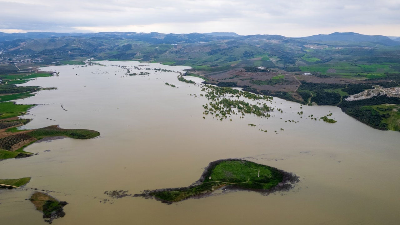 Foto - Yağışlar sonrası yüzler güldü! Demirköprü Barajı’nda büyük heyecan