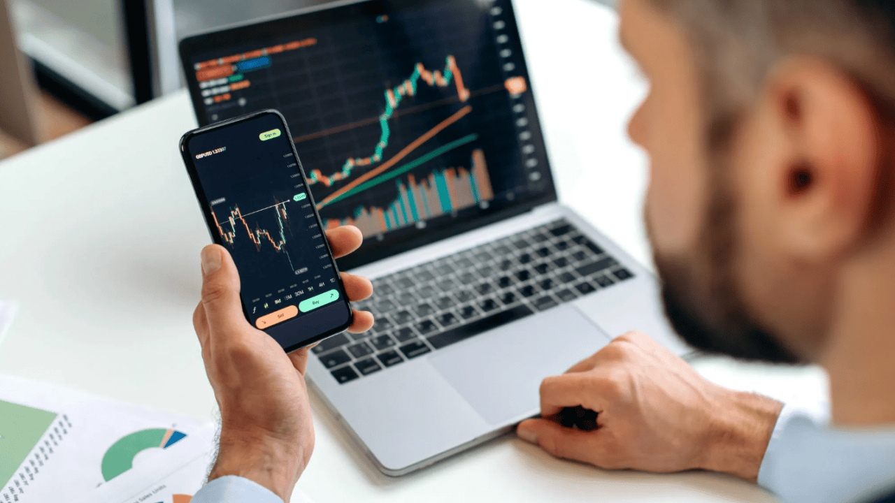 Foto - "Yakında bu hisseler patlayacak" tuzağına dikkat! Unutmayın kelin ilacı olsa kendi başına sürer