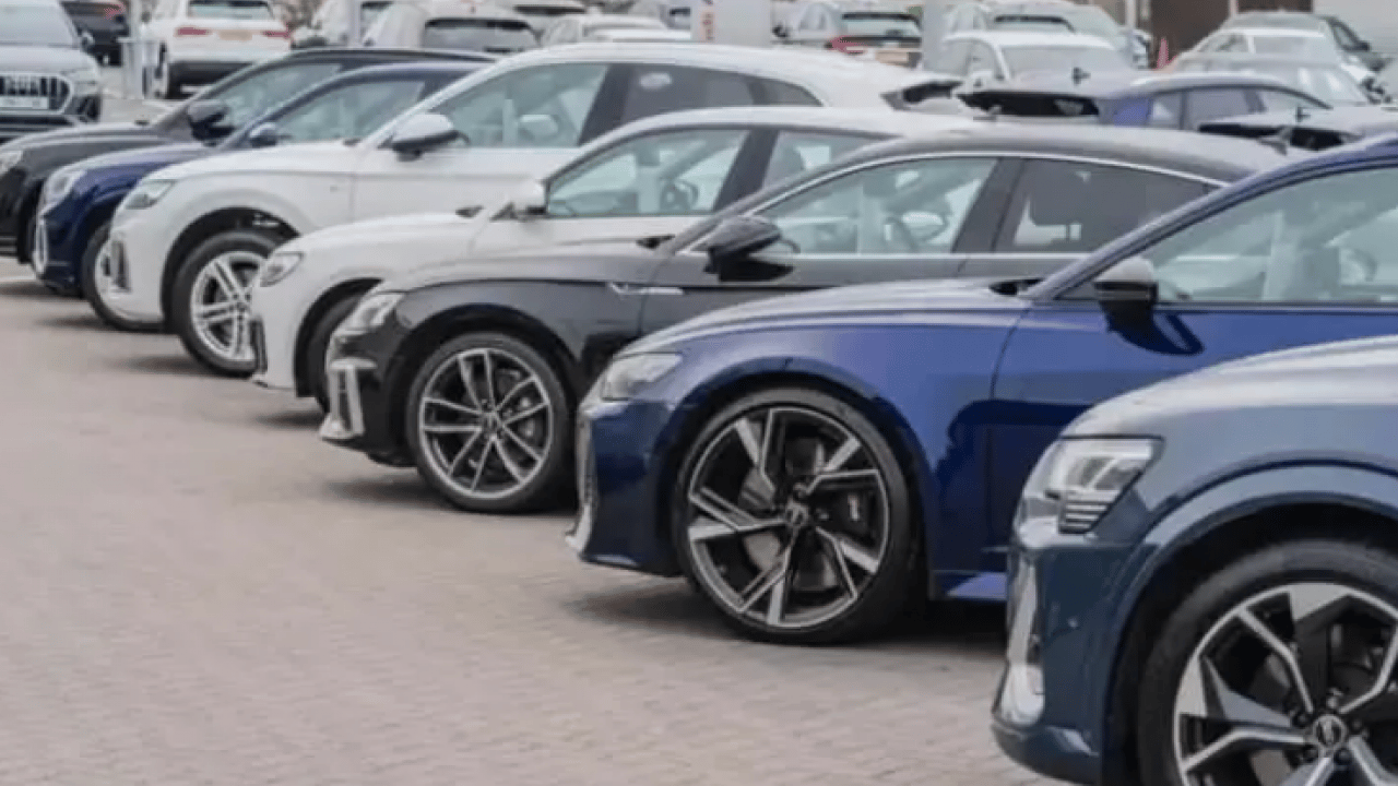 Foto - Yakıtı resmen kokluyorlar: En az yakan benzinli otomobiller belli oldu!