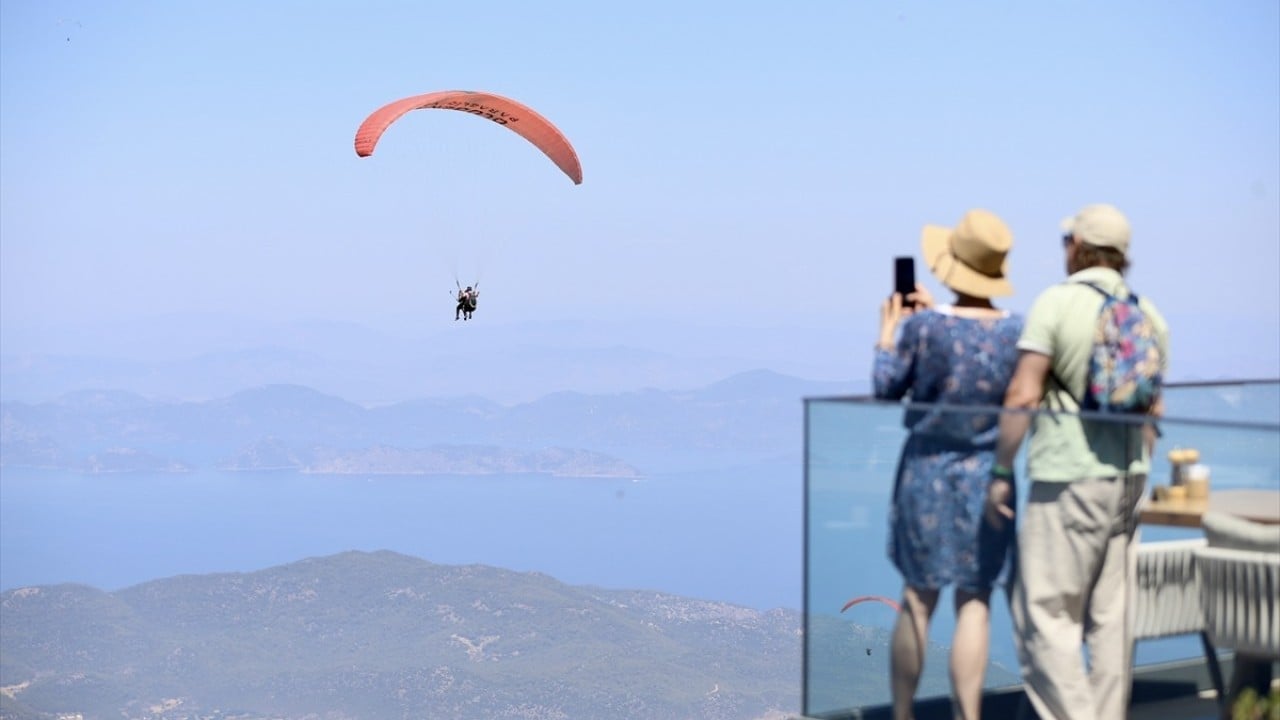 Foto - Yamaç paraşütüne büyük ilgi Altı ayda 58 bin kişiyi uçurduk