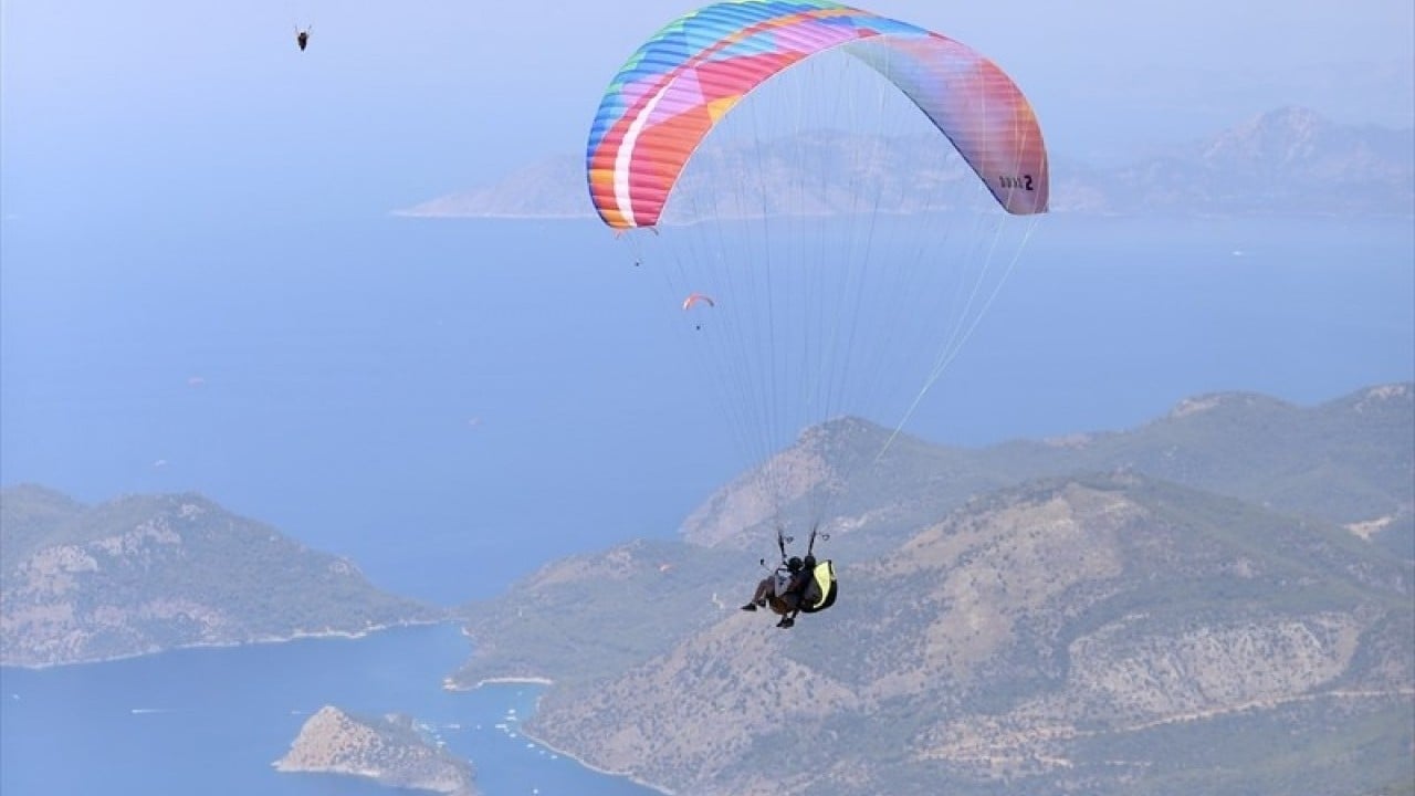 Foto - Yamaç paraşütüne büyük ilgi Altı ayda 58 bin kişiyi uçurduk