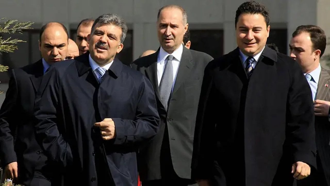 Foto - Yan yana fotoğrafları gündem olmuştu! Ali Babacan’dan Abdullah Gül için olay sözler