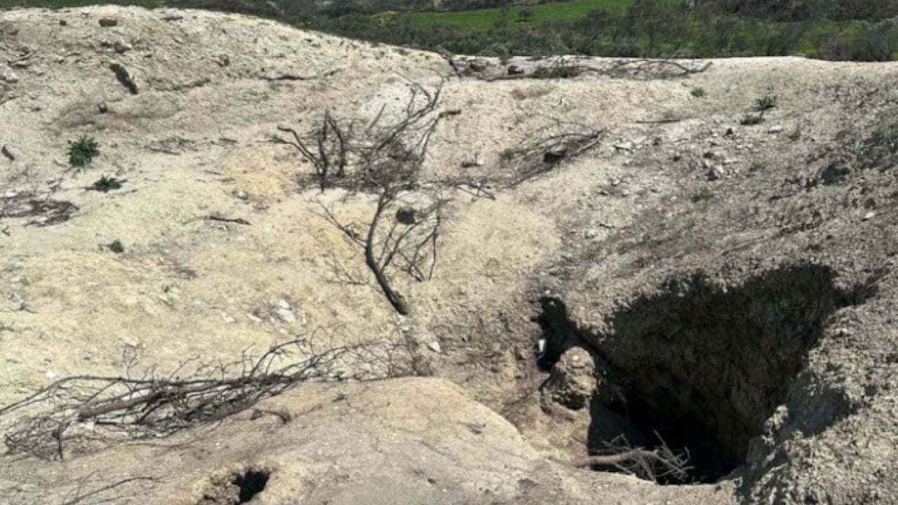 Foto - Hiçbir fırsatı kaçırmıyorlar! Yangın sonrası hepsinin hedefi oldu!