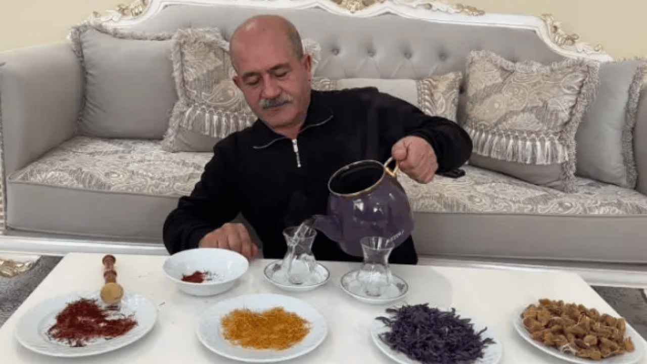 Foto - Yapamazsın diyenlere inat: Dünyanın en pahalı 2 bitkisini üretti!