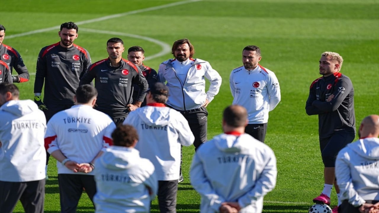 Foto - Yapay zeka, Dünya Kupası kurasını çekti! Türkiye sürpriz gruba düştü