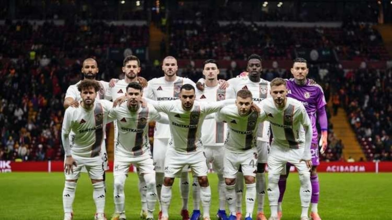 Foto - Yapay zeka tahmin etti! İşte Süper Lig’in şampiyonu ve küme düşecek takımlar