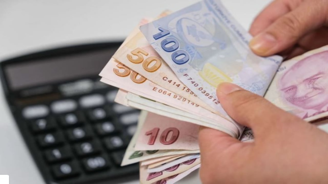 Yapay zeka tek tek açıkladı! İşte gelecekte yapanları paraya boğacak 5 meslek