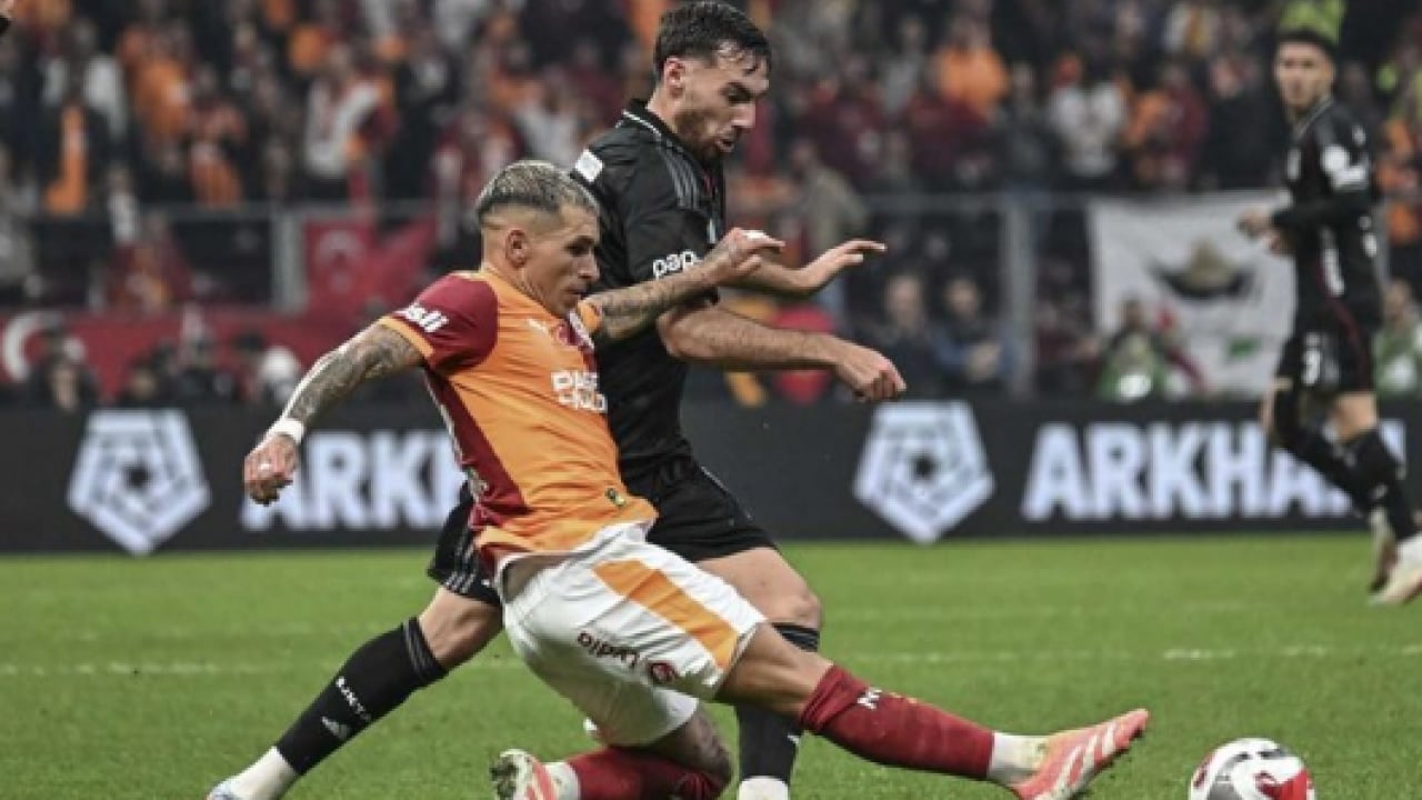 Foto - Yapay zeka yanıtladı: Beşiktaş-Galatasaray derbisini kim kazanacak? Müthiş derbi...