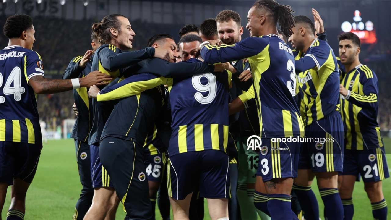 Foto - Yapay zekadan Fenerbahçe analizi! Avrupa'da kaçıncı olacağını tahmin etti