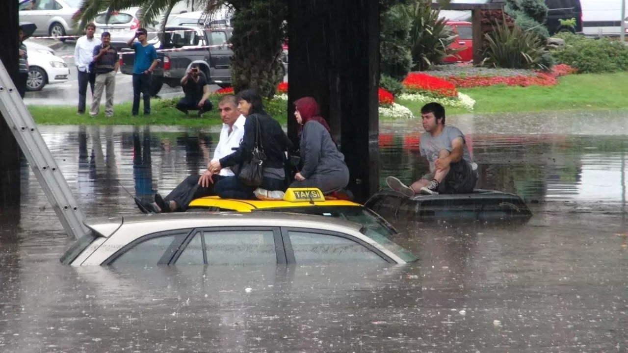 Foto - Yapay zekadan risk haritası İstanbul’u sel alacak mı