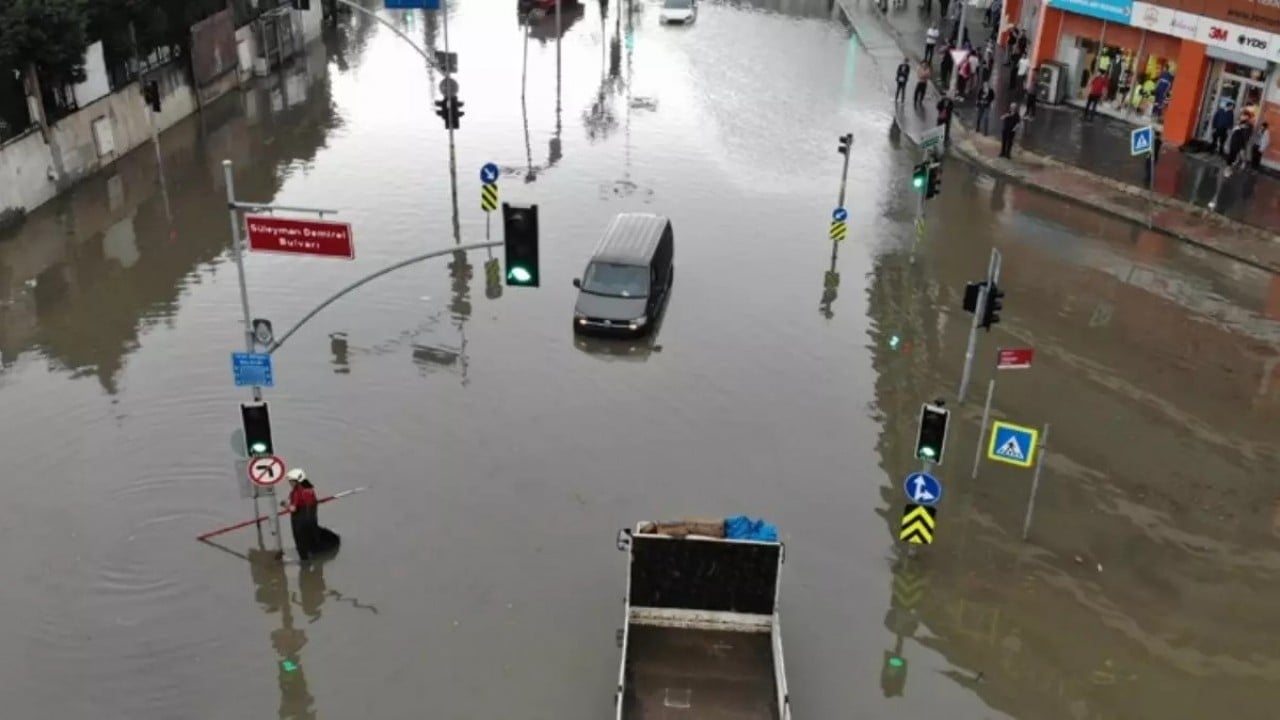 Foto - Yapay zekadan risk haritası İstanbul’u sel alacak mı