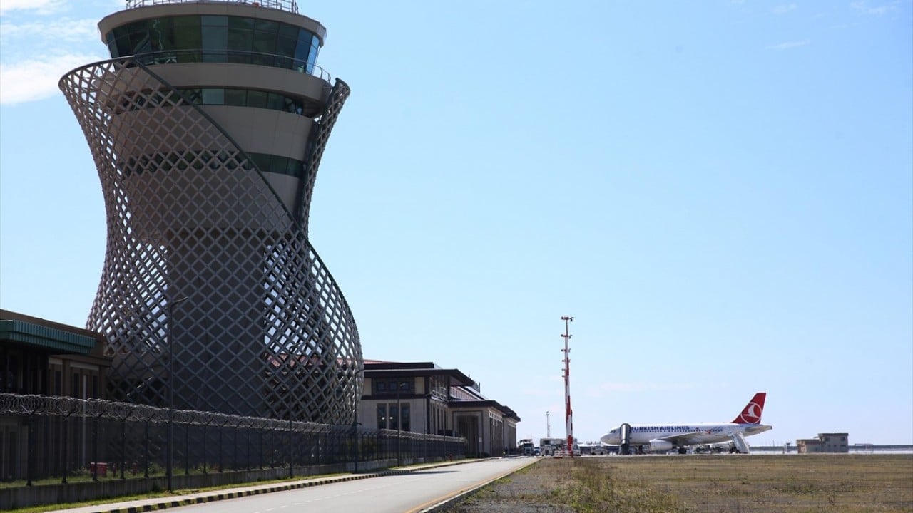 Foto - Yapılırken eleştirilmişti! Rize-Artvin Havalimanı hedef büyüttü