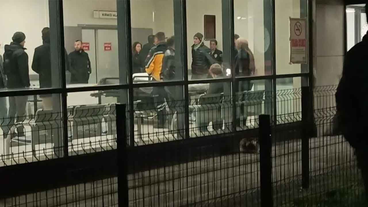 Foto - Yalova'da gerginlik sürüyor! Öfkeli halk hastaneyi bastı