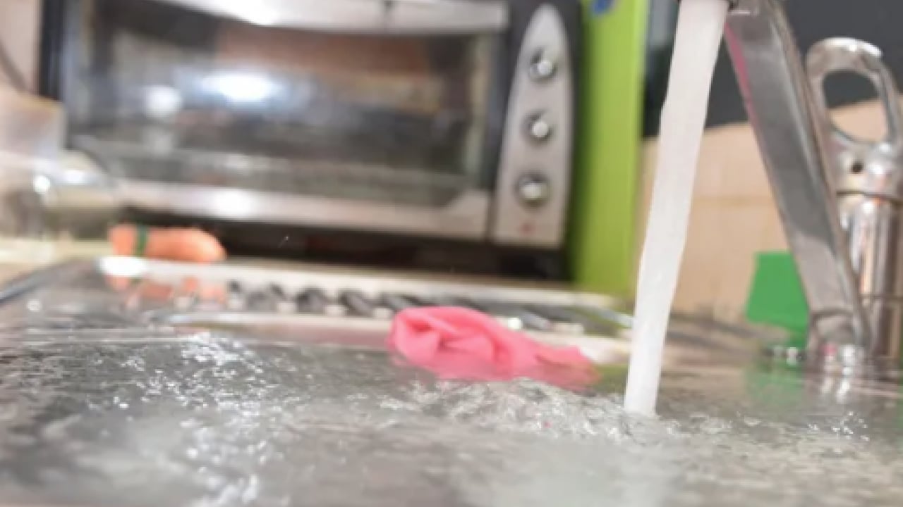 Foto - Yarım asırlık temizlik sırrı... Tıkanan giderleri saniyeler içerisinde açıyor! 