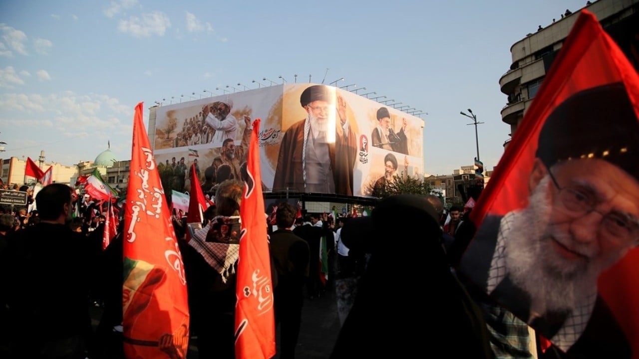 Foto - Yas tutanlar 12 saat yürüyecek! Hamaney’in cenaze alayına milyonlar akın etti