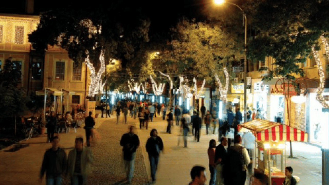 Foto - Her yıl sayıları artıyor: Yabancıların en çok yaşadığı iller belli oldu!