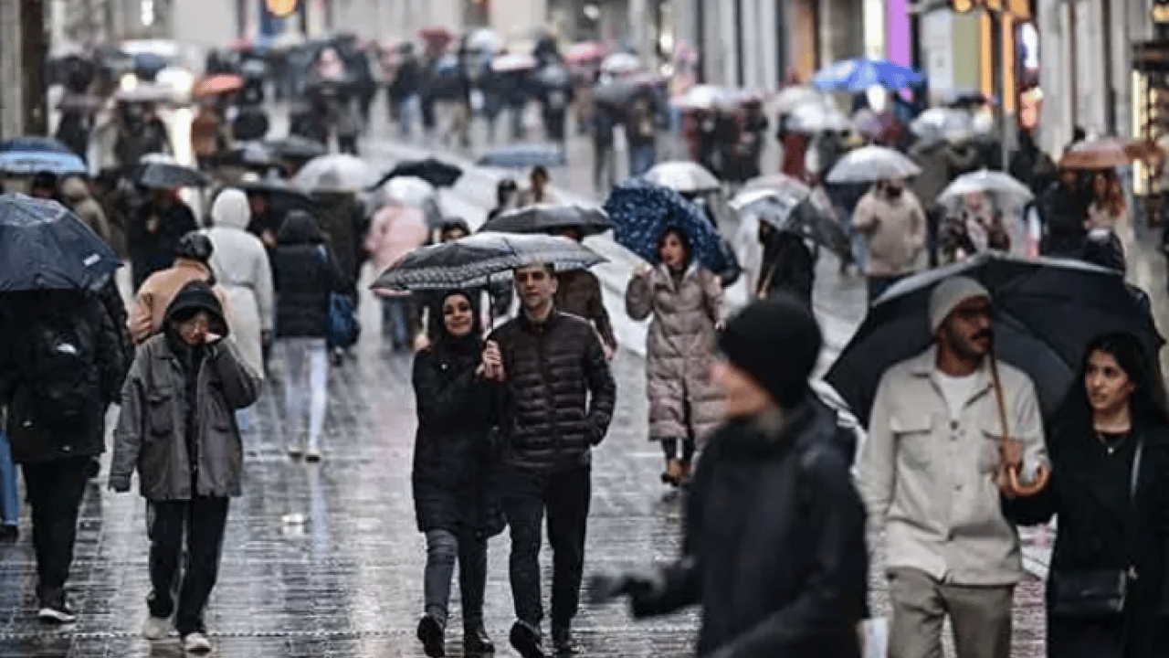 Her yıl sayıları artıyor: Yabancıların en çok yaşadığı iller belli oldu!