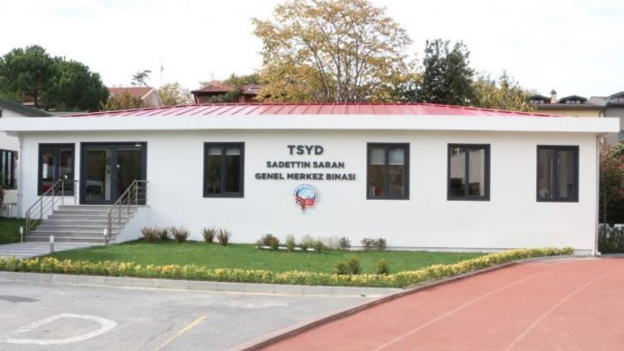 Foto - Yasakçı zorbaya kravat indirimi! Oğuz Tongsir'e hapis cezası! Mahkeme kararını verdi