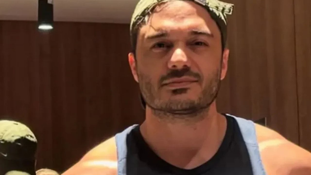 Foto - Yasaklı maddeden tutuklanan şarkıcı İlyas Yalçıntaş’ın ifadesi ortaya çıktı! Kavanozdaki kırıntıları bakın ne diye yutturmaya çalıştı