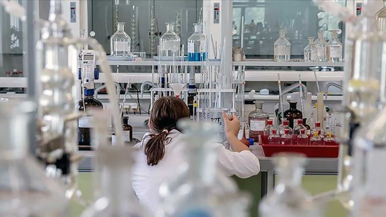 Foto - Yaşlanmayı tersine çeviren ilaç! İlk kez bir insanda test ettiler
