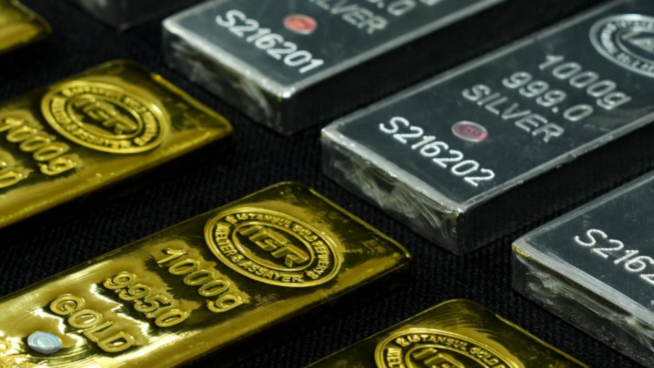 Yatırımcı ters köşe oldu! Altın ve gümüşte büyük kayıp