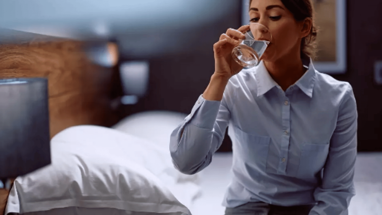 Foto - Yatmadan önce 1 bardak su içmenin faydası var mı? Mutlaka denemelisiniz...