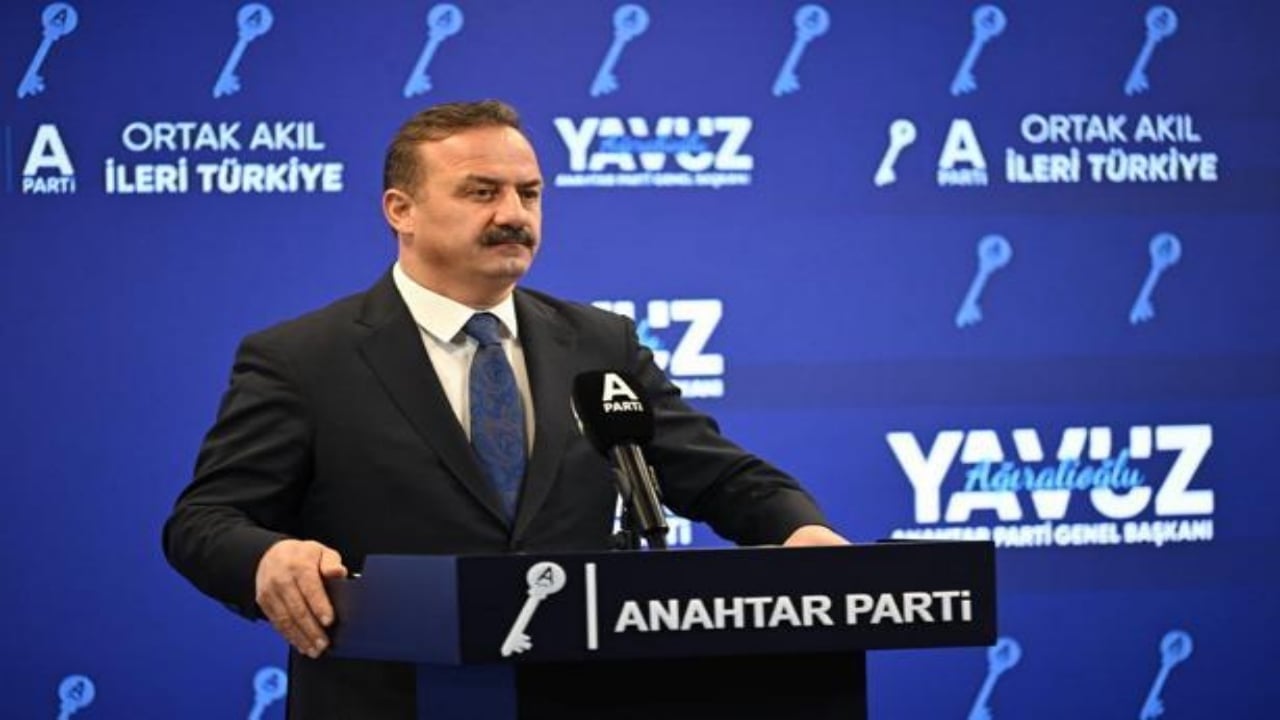 Foto - Yavuz Ağıralioğlu’nun Anahtar Partisi ittifakta yer alacak mı? Resmen açıklandı