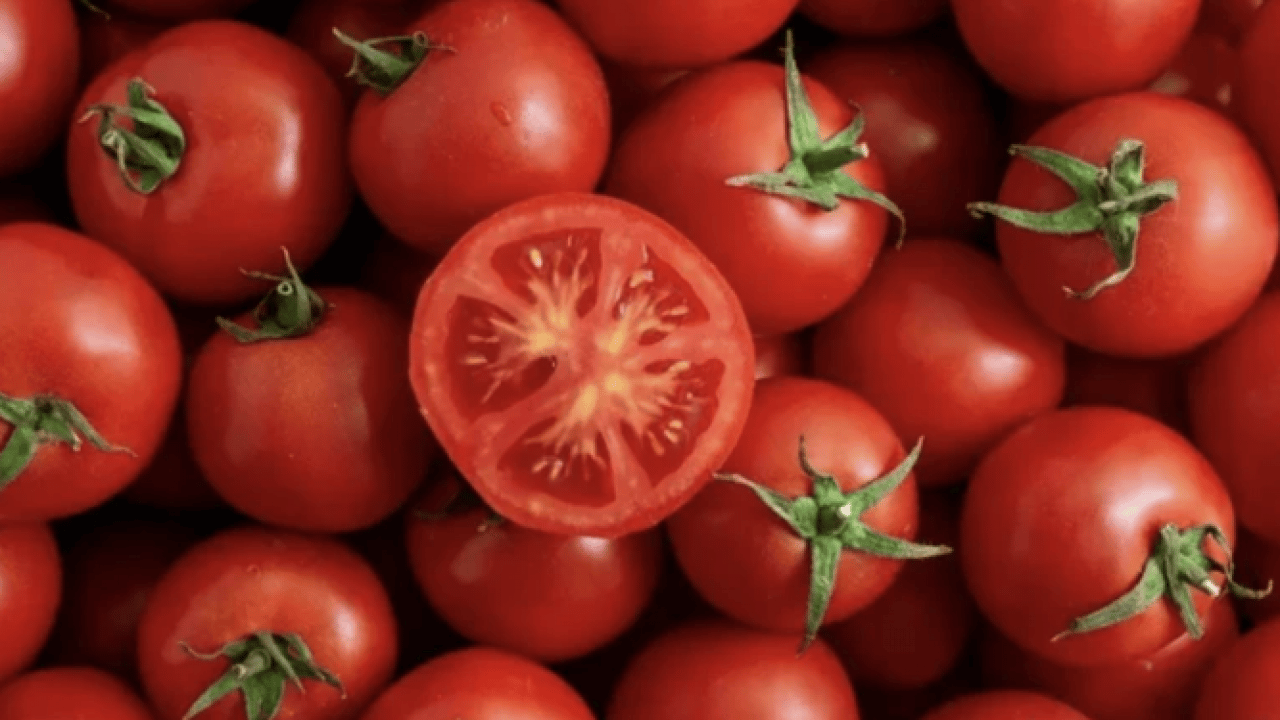 Foto - Yaz kış tükettiğimiz o besine dikkat! Bu kış domates yerseniz..