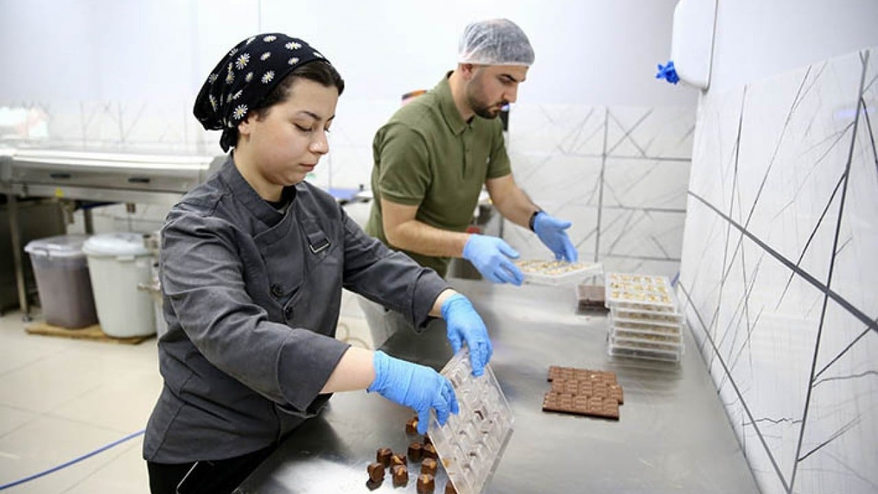 Foto - Yazılım mühendisi üç arkadaşın başarısı Türk fındığını çikolata ile buluşturdular